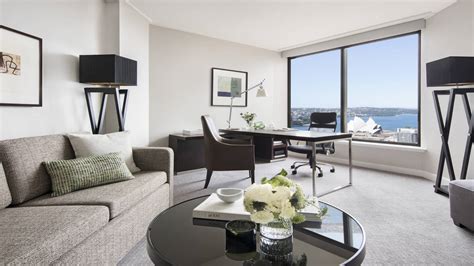 Luxury Family Hotel in Sydney | Four Seasons Hotel Sydney