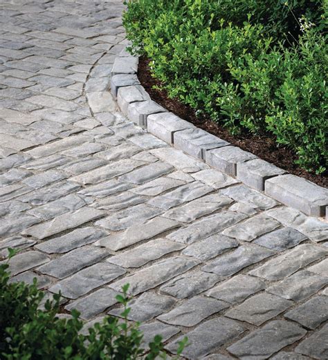 10 Creative Paver Patio Edging Ideas to Enhance Your Outdoor Space - Themtraicay.com