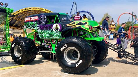 Grave Digger 8 | Monster Trucks Wiki | Fandom