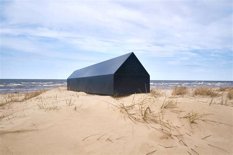 NRJA has designed a house-shaped coffin for architects | Collater.al