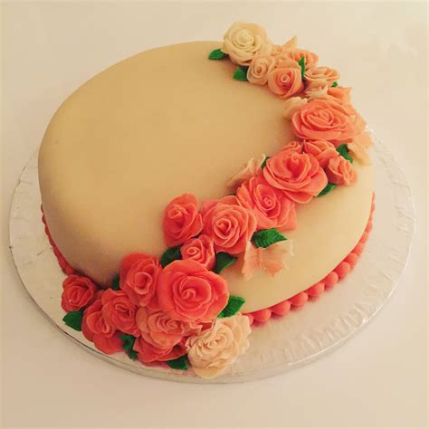 Marzipan rose decorated with marzipan roses | Marzipan cake, Cake decorating, Marzipan