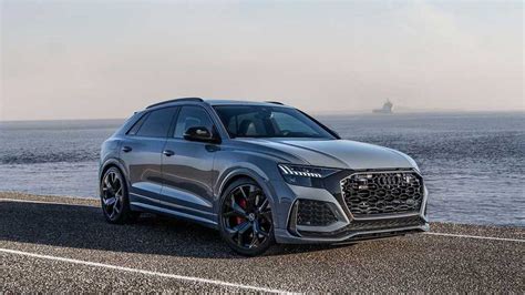 Modified Audi RS Q8 Is So Loud, It Might Scare The Lamborghini Urus