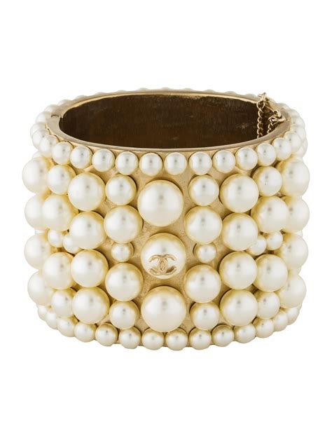 Chanel Pearl Cuff - Bracelets - CHA210307 | The RealReal