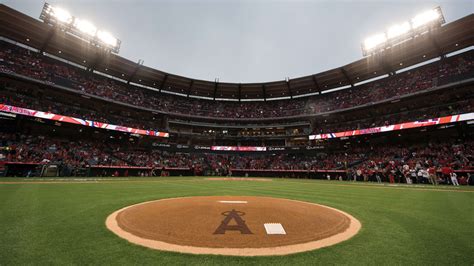 How to Get to Angel Stadium | Los Angeles Angels