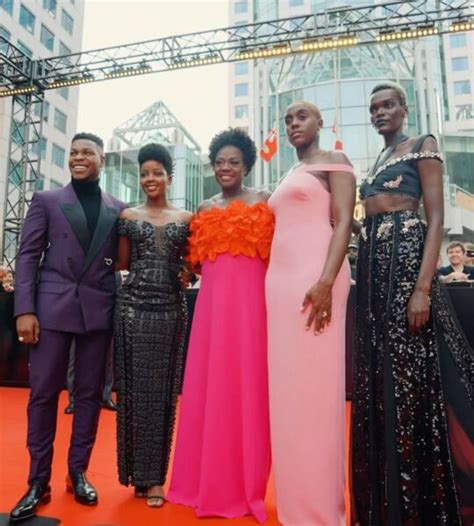 Viola Davis, Angela Bassett, Sheila Atim & "Top Gun: Maverick" bag ...