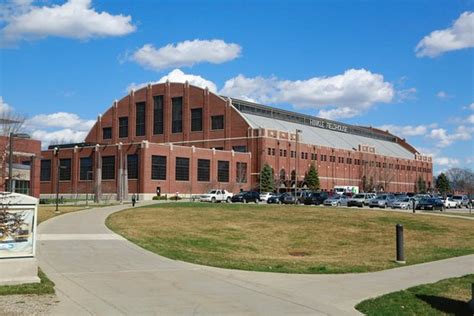 Hinkle Fieldhouse (Indianapolis) - 2021 All You Need to Know BEFORE You ...