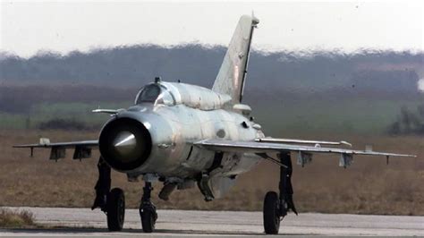 MiG-21 fighter jet crashes during military training flight in Croatia | Aviation News | Zee News