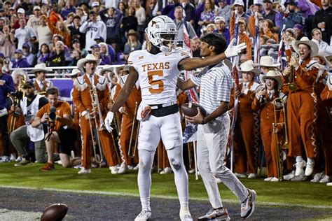 Texas Longhorns Adonai Mitchell To Be Pat Mahomes New No. 1 Receiver ...