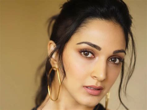 Kiara Advani as the main heroine in Adipurush? | Telugu Cinema