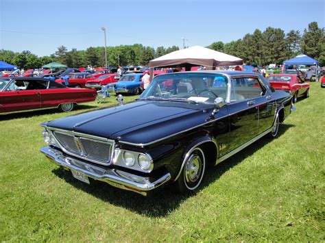 1964 Chrysler New Yorker - Information and photos - MOMENTcar