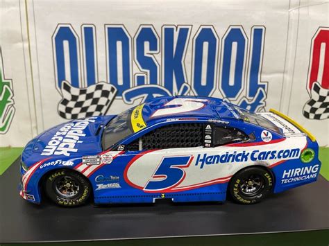 Kyle Larson #5 Hendrickcars.com Darlington Raced Version 1:24 scale