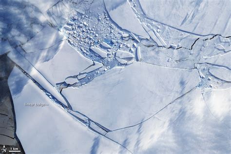 Wilkins Ice Bridge Collapse : Image of the Day