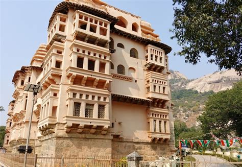 Hindu Temples of India: Chandragiri Fort, Andhra Pradesh