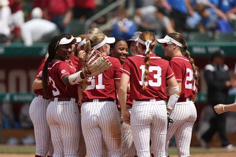 Super Regional Softball Live Updates: No. 5 Alabama vs. No. 12 ...