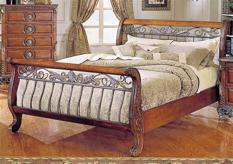 Warm Cherry Finish Traditional Sleigh Bed w/Iron Gold-Tone Frame