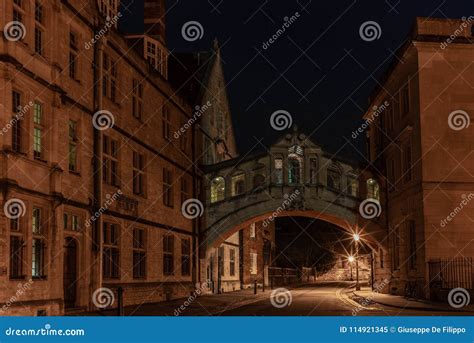 The Romantic Bridge of Sighs in Oxford at Night - 1 Stock Image - Image ...