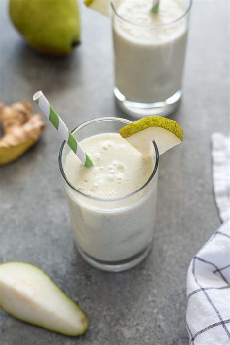 Pear Ginger Smoothie - Flavor the Moments