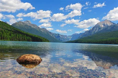 15 Best Lakes in Montana - The Crazy Tourist