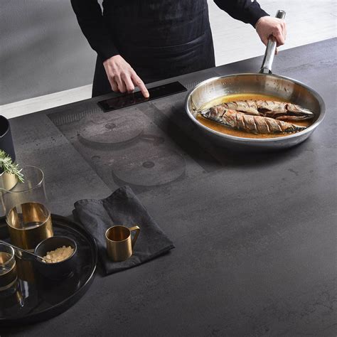 The invisible induction cooktop - Infinity - The Engineered Surface