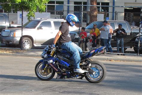 Team Lojic - street bike stunts | teamlogic.com | mark6mauno | Flickr