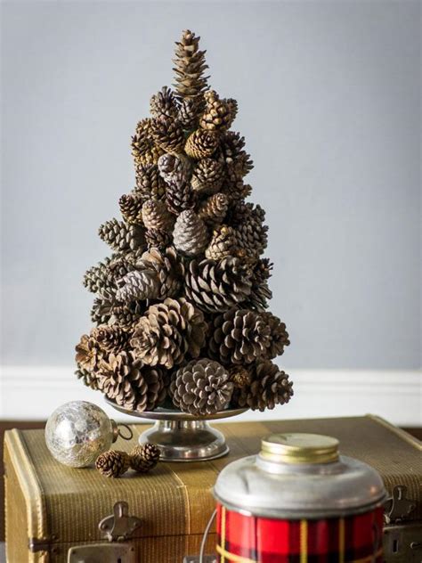 Pine Cone Tree Craft | HGTV