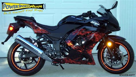 Kawasaki Ninja 250 Custom With Flame Stickers | Motorcycle Racing