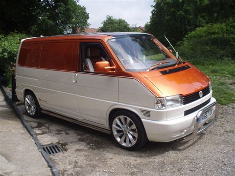 VW T4 Transurfer Van, custom paint job. House of Kolor, Snow White ...