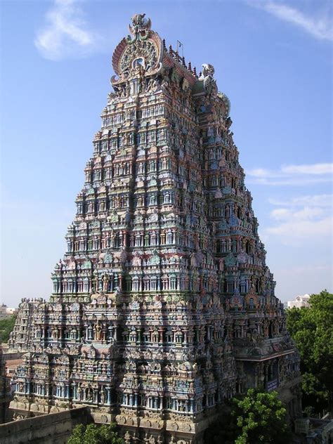 Temples in South India Rich in Architecture, Culture, and Tradition to Visit - Travel RS