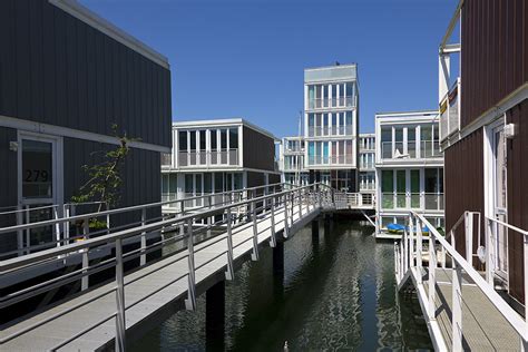 Floating Houses | designed by Marlies Rohmer. IJburg, Amster… | Flickr