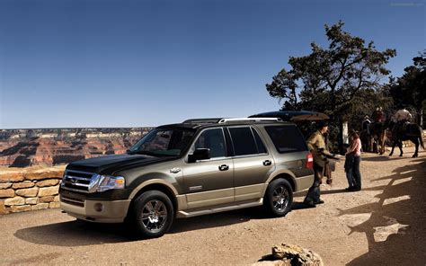 2009 Ford Expedition - Information and photos - MOMENTcar