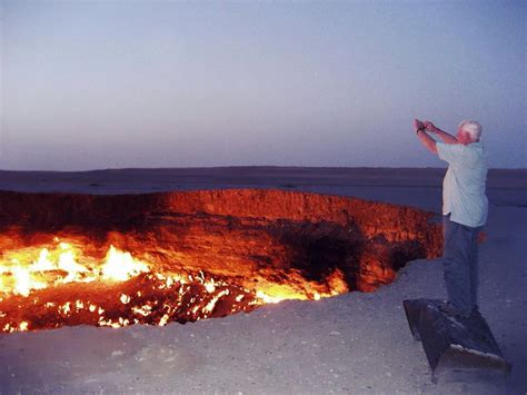 Lubang Neraka di Turkmenistan - KertasPaper.Com