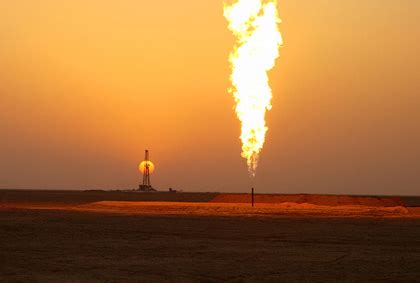 Iraq Sells Oil Fields - autoevolution