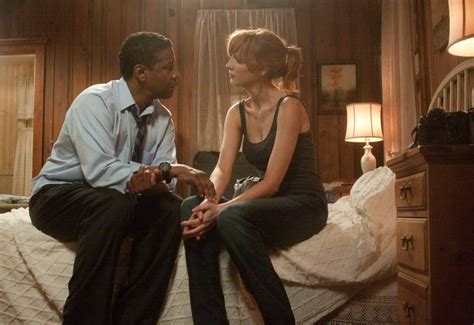 EXCLUSIVE: Kelly Reilly Talks Flight