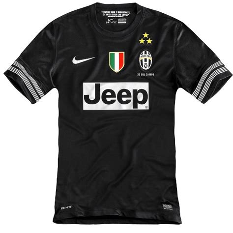 Juventus New Kit 2012/13- Nike unveil new home and away Juve shirts 12/ ...