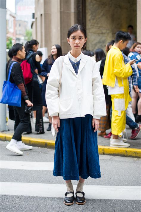 They Are Wearing: Shanghai Fashion Week [PHOTOS]