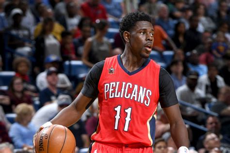 Jrue Holiday Signing 5-Year, $126 Million Contract with New Orleans