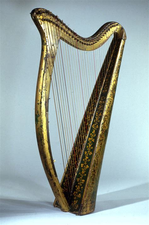 A Portable Irish Harp | The Metropolitan Museum of Art