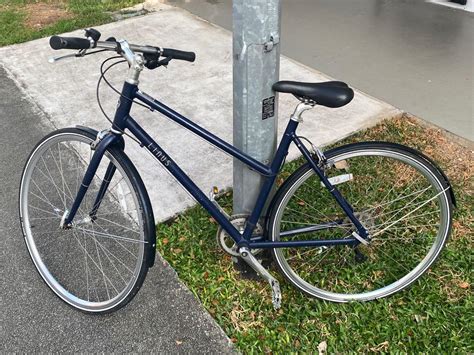 2 complete Linus bicycles with helmets and pump, Sports Equipment ...