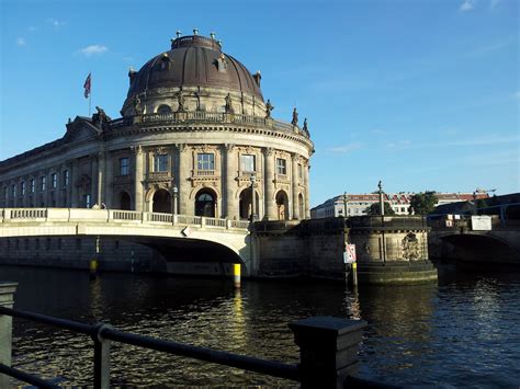 36 beautiful photos of Museum Island in Germany | BOOMSbeat