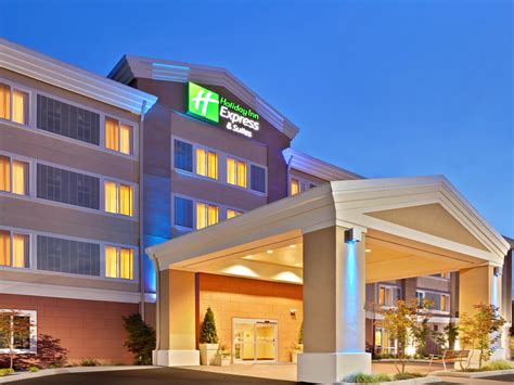 Holiday Inn Express & Suites Marysville Hotel by IHG