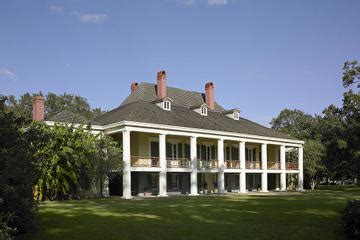 Swamp Boat Ride and Southern Plantation Tour from New Orleans | TourTipster.com