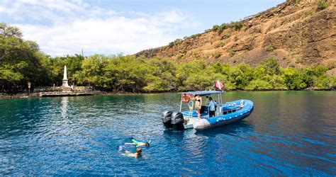 Captain Cook Snorkeling Tour in Kealakekua Bay