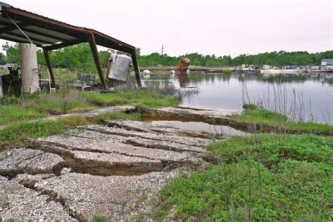 Bureau Researchers Analyze New Daisetta Sinkhole | Bureau of Economic ...