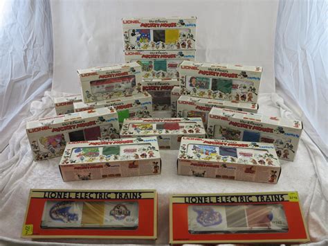 Sold at Auction: LOT OF 16: LIONEL DISNEY TRAIN SET