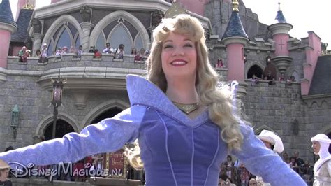 Once upon a time, Sleeping Beauty (Disneyland Paris) FULL SHOW - YouTube