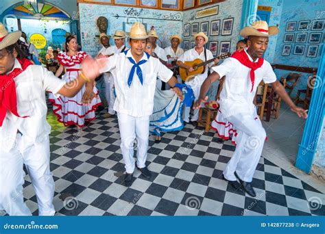 Dancers and Musicians Perform Cuban Folk Dance Editorial Stock Photo ...