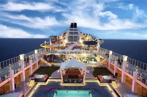 6 Best Cruise Ships in Singapore