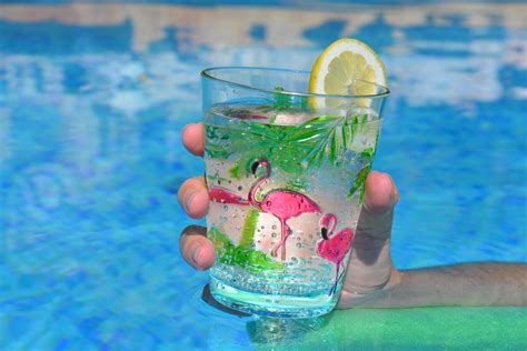 Understand the importance of staying hydrated in the pool