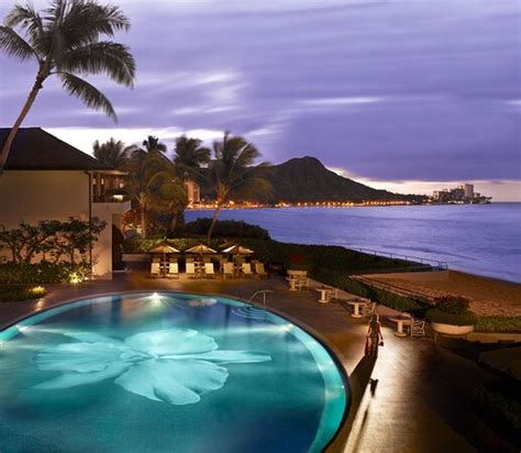 An oasis on Waikiki - Review of Halekulani Hotel, Honolulu - Tripadvisor