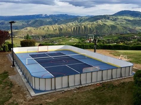 Learn More About Hockey Rink Boards | D1 Backyard Rinks